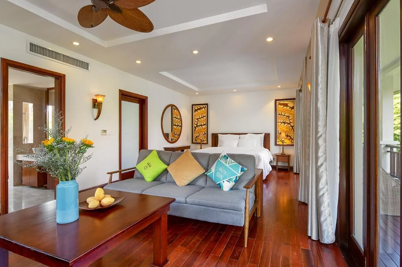 Outstanding Villa In Beach Resort Da Nang Vietnam