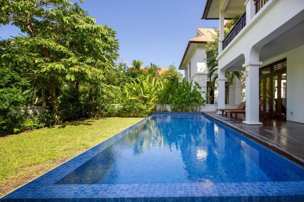 Outstanding Villa In Beach Resort Da Nang